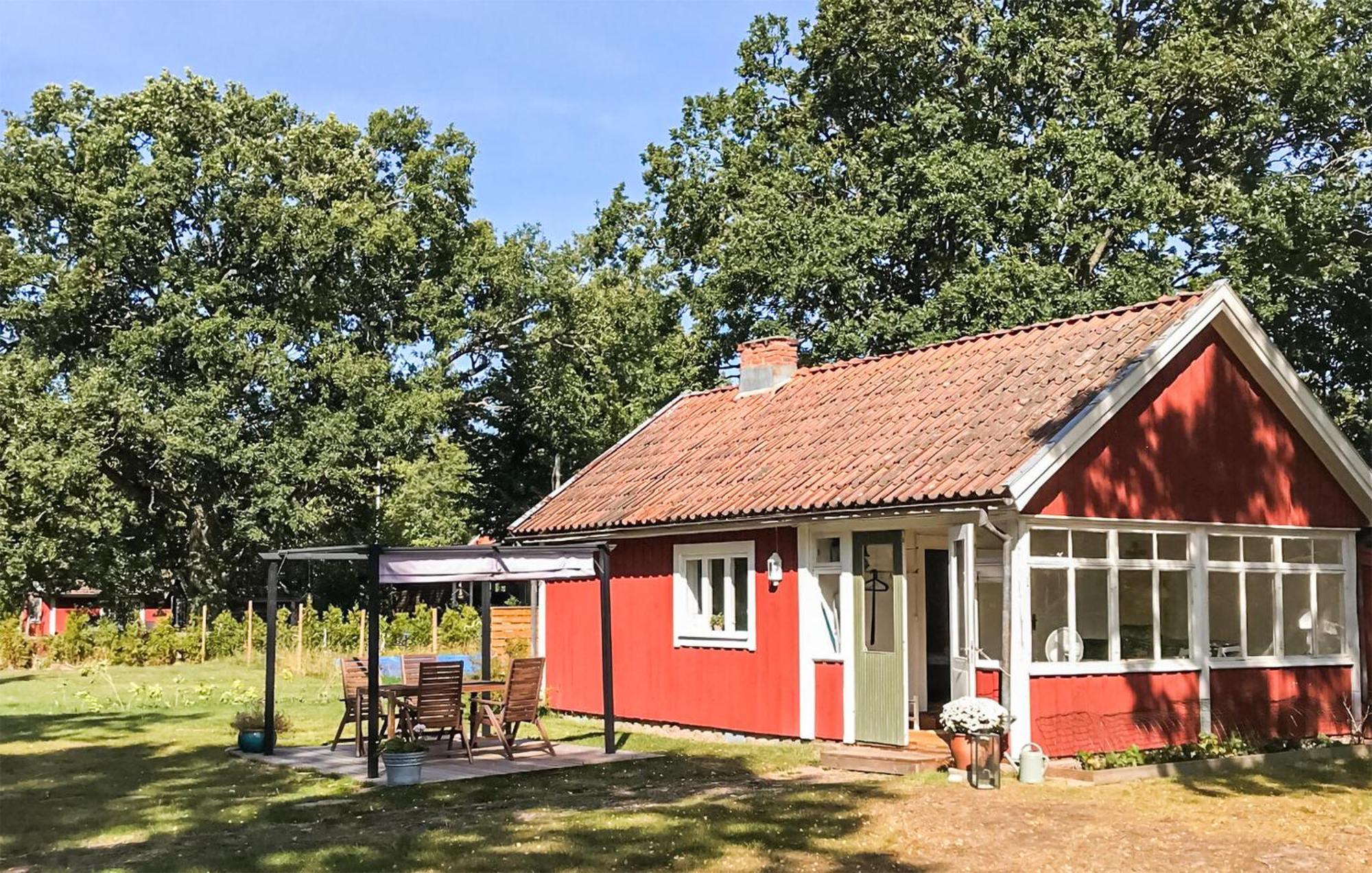 Amazing Home In Faerjestaden With Kitchen Esterno foto