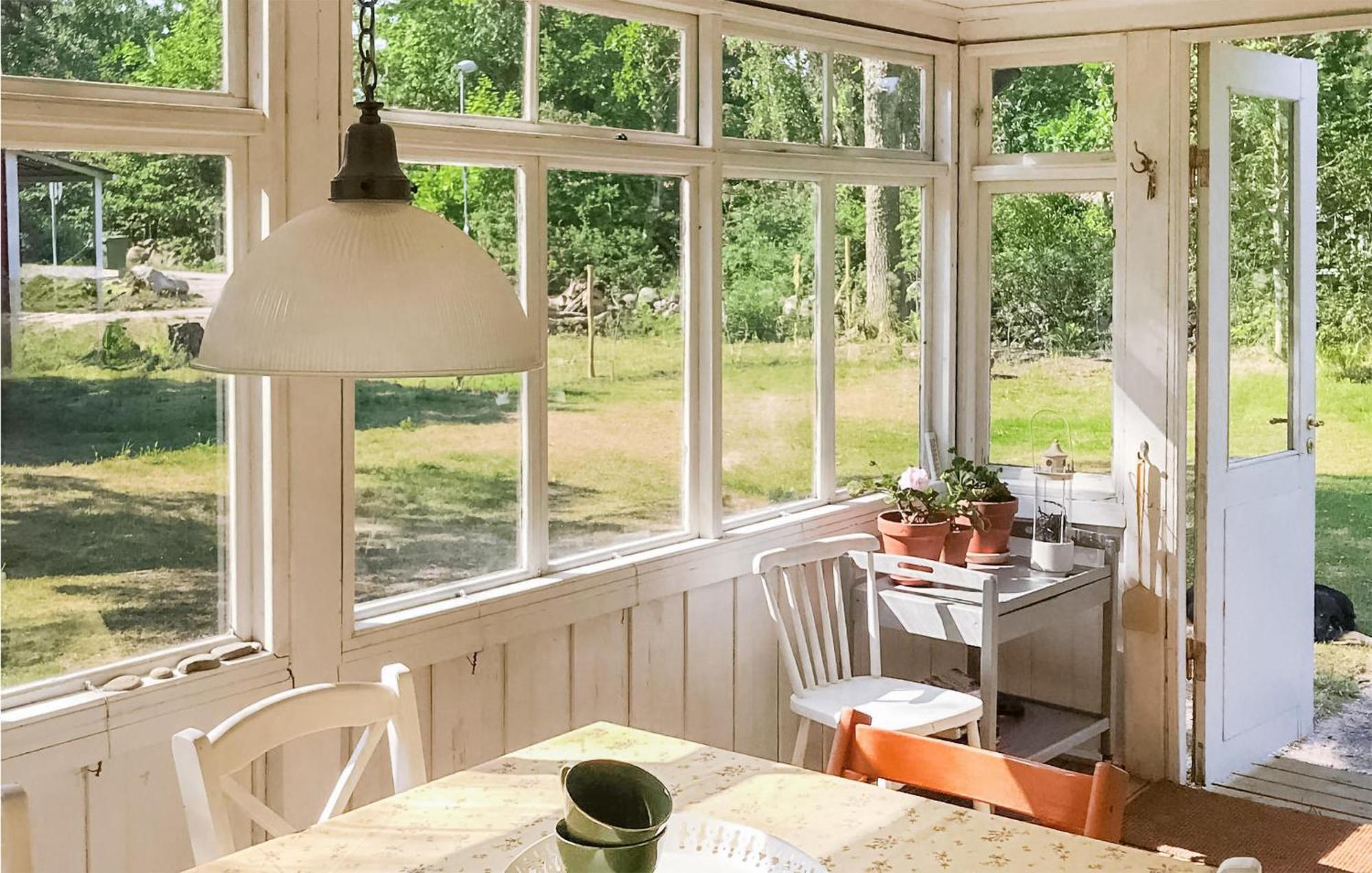 Amazing Home In Faerjestaden With Kitchen Esterno foto