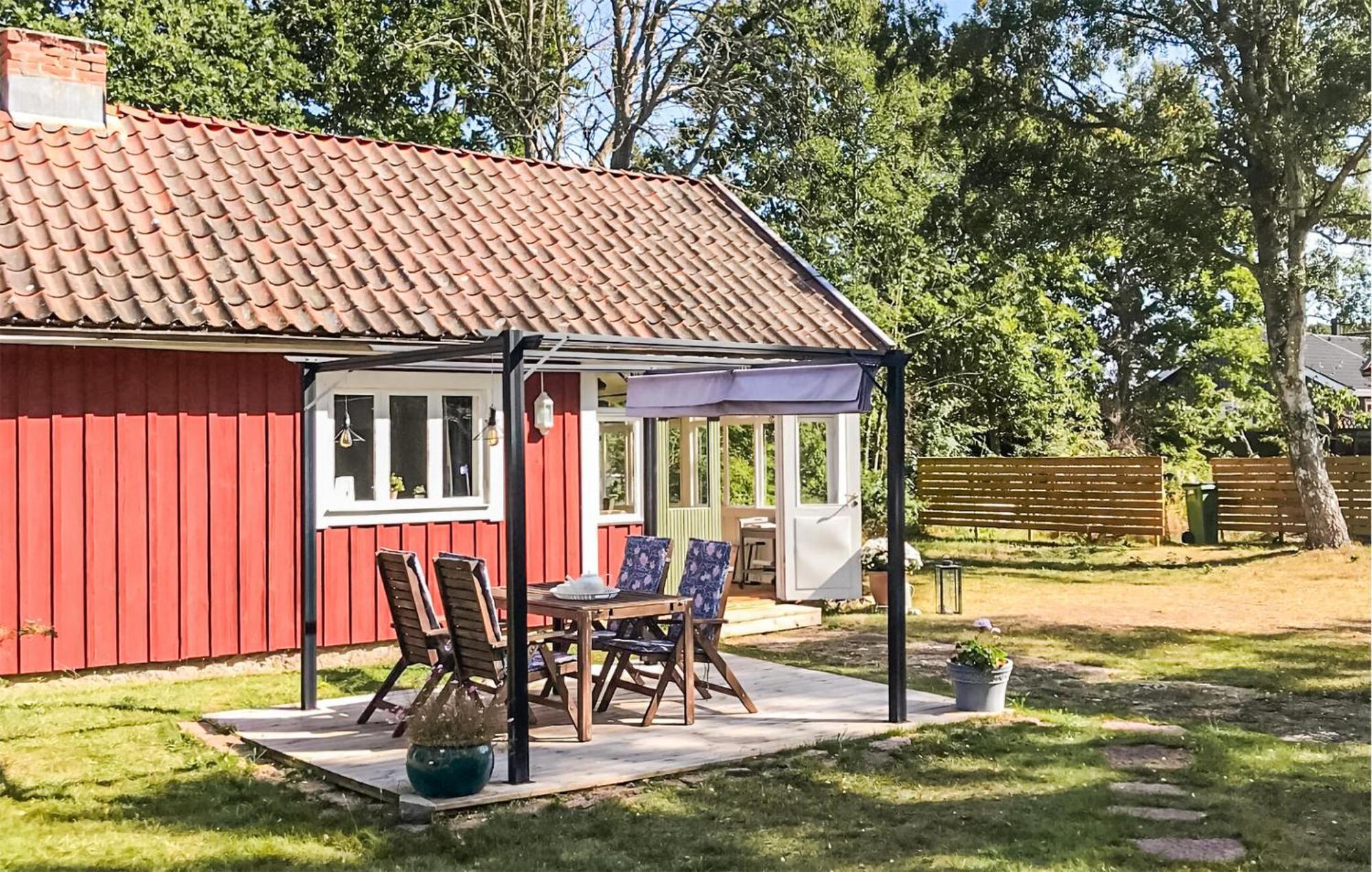 Amazing Home In Faerjestaden With Kitchen Esterno foto